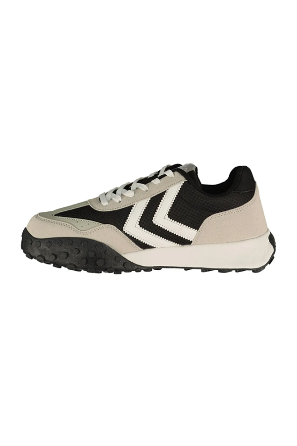 Hummel Gava